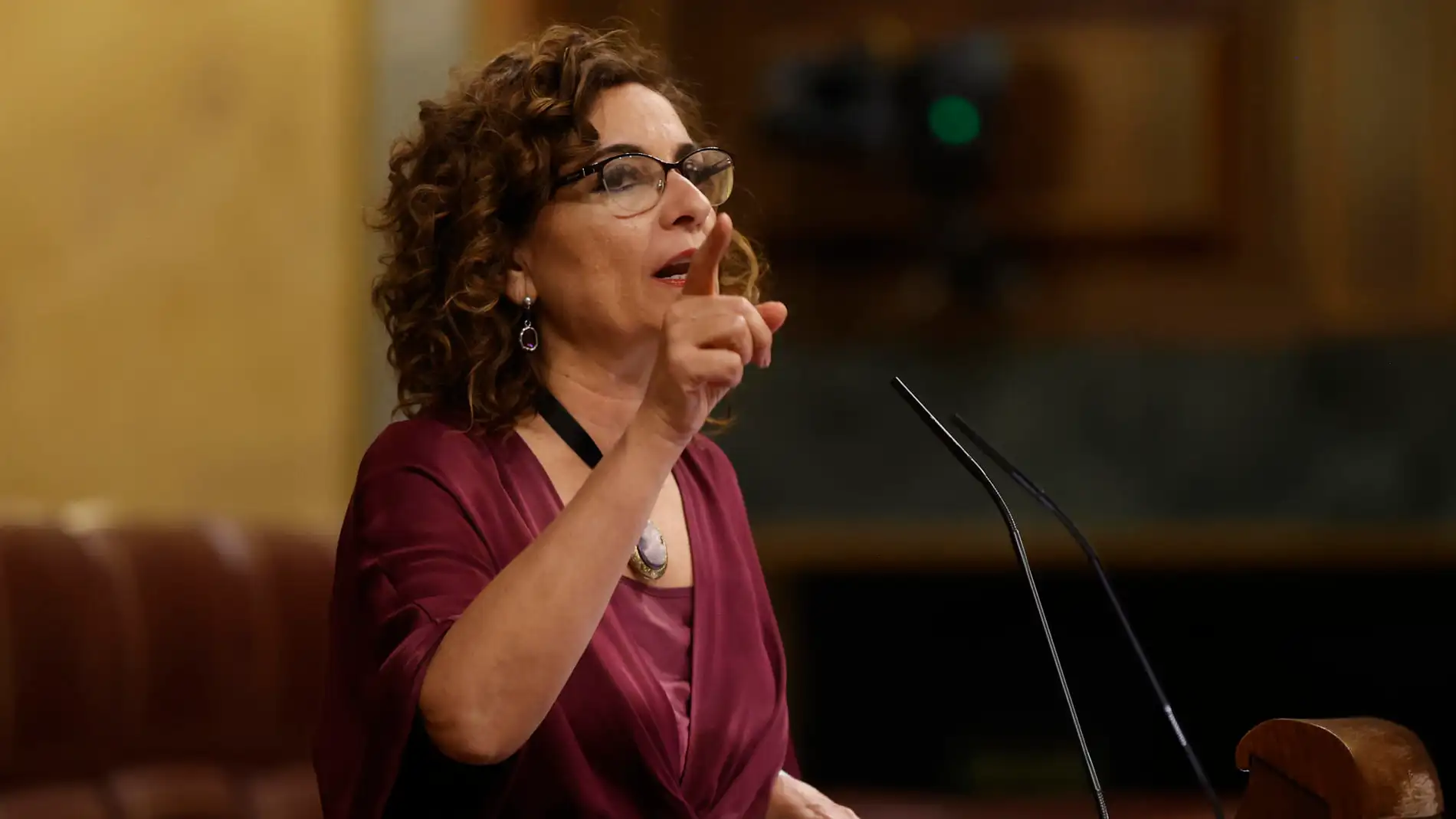 María Jesús Montero en el Congreso