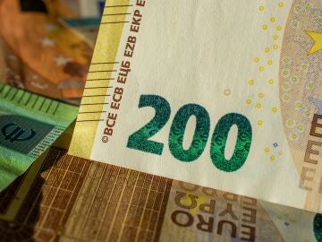 200 euros