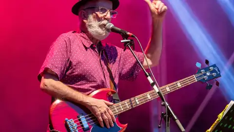 Pancho Varona durante un concierto Pancho Varona durante un concierto