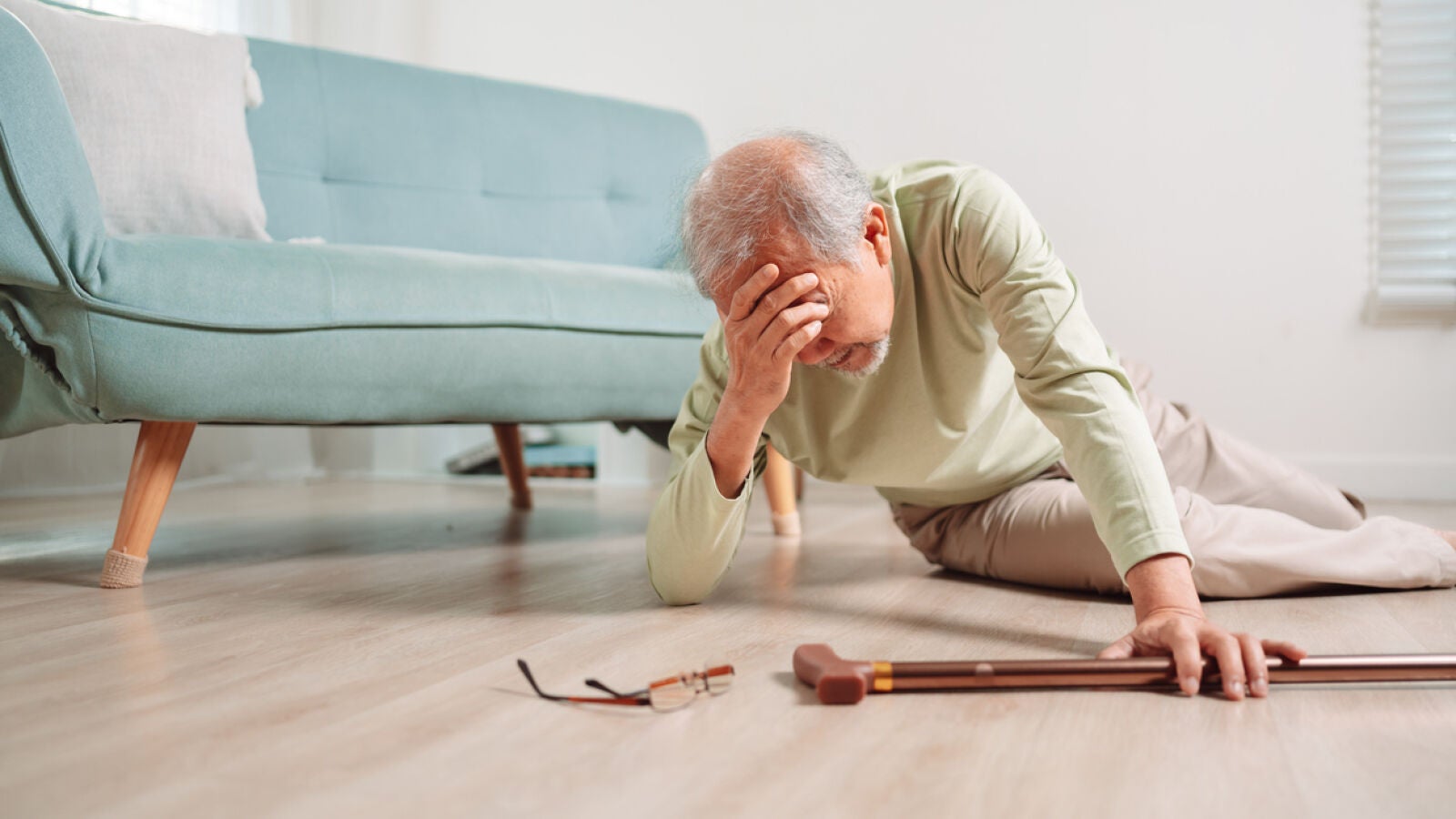 Una empresa en China inventa un cinturón airbag para proteger a las personas mayores en las caídas