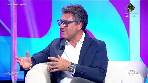 Marc Vidal: "Las entidades bancarias, la administración pueden hacer cosas para que esa tecnología sea más usable, fácil y complementaria a lo presencial"  Marc Vidal: "Las entidades bancarias, la administración pueden hacer cosas para que esa tecnología sea más usable, fácil y complementaria a lo presencial"
