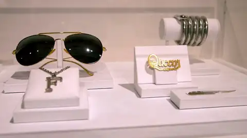 Objetos personales de Freddie Mercury que fueron subastados  Objetos personales de Freddie Mercury que fueron subastados