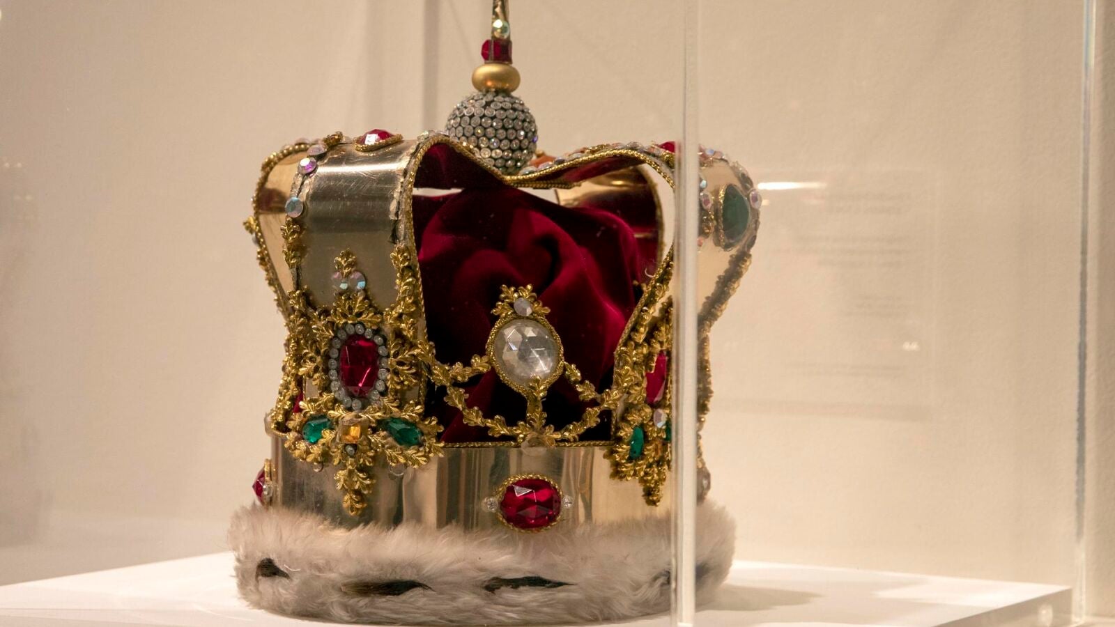 La subasta de objetos de Freddie Mercury recauda más de 45 millones de euros