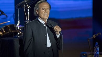 El emotivo mensaje de Julio Iglesias para despedir a su amigo Pepe Domingo Castaño: 