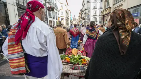 La tradicional Ofrenda de Frutos La tradicional Ofrenda de Frutos