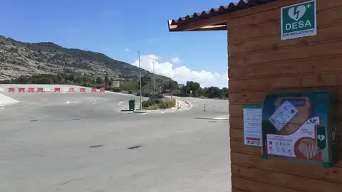 Desfibrilador Semiautomático Externo instalado en Caminito del Rey Desfibrilador Semiautomático Externo instalado en Caminito del Rey