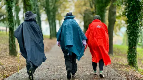 Peregrinos en el Camino de Santiago Peregrinos en el Camino de Santiago