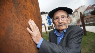 Fallece el artista vasco Agustín Ibarrola a los 93 años