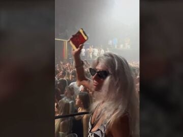 "Qu&eacute; la edad no te pare": 73 a&ntilde;os y de fiesta en los clubs de Ibiza