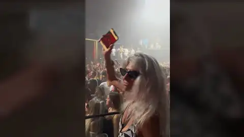 "Qué la edad no te pare": 73 años y de fiesta en los clubs de Ibiza "Qué la edad no te pare": 73 años y de fiesta en los clubs de Ibiza