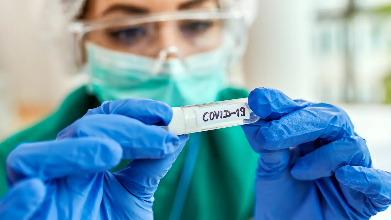 Sanidad reconoce la Covid persistente, la celiaquía y las secuelas de la polio como enfermedades crónicas