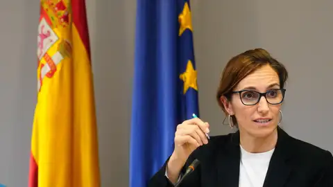 La ministra de Sanidad, Mónica García La ministra de Sanidad, Mónica García