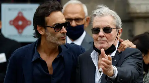 Alain Delon y su hijo Anthony Delon Alain Delon y su hijo Anthony Delon