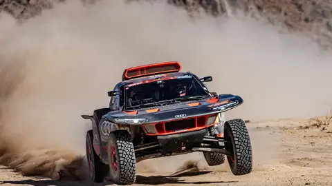 Carlos Sainz y Lucas Cruz ganan el Rally Dakar 204 Carlos Sainz y Lucas Cruz ganan el Rally Dakar 204
