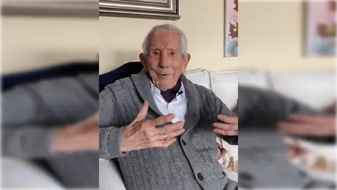 El escritor y tiktoker José María Abad El escritor y tiktoker José María Abad