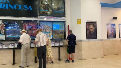 Las salas de cine celebran la aprobación de la II edición del Programa Cine Senior pero quieren que también se vincule a los jóvenes