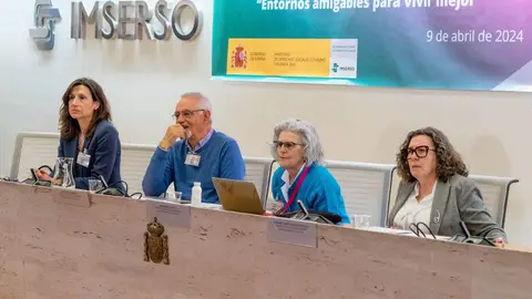 Presentación de la Investigación cualitativa sobre diagnósticos y planes de acción de ciudades y comunidades amigables con las personas mayores. Una visión global de la red en España Presentación de la Investigación cualitativa sobre diagnósticos y planes de acción de ciudades y comunidades amigables con las personas mayores. Una visión global de la red en España