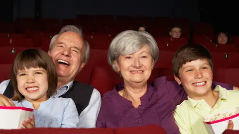 Abuelos y nietos en el cine Abuelos y nietos en el cine