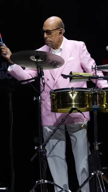 Willie Rosario durante un concierto Willie Rosario durante un concierto
