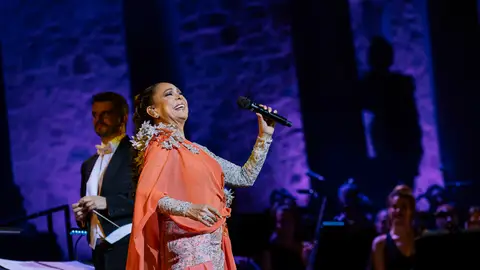 Isabel Pantoja durante su actuación en el Teatro Romano de Mérida Isabel Pantoja durante su actuación en el Teatro Romano de Mérida