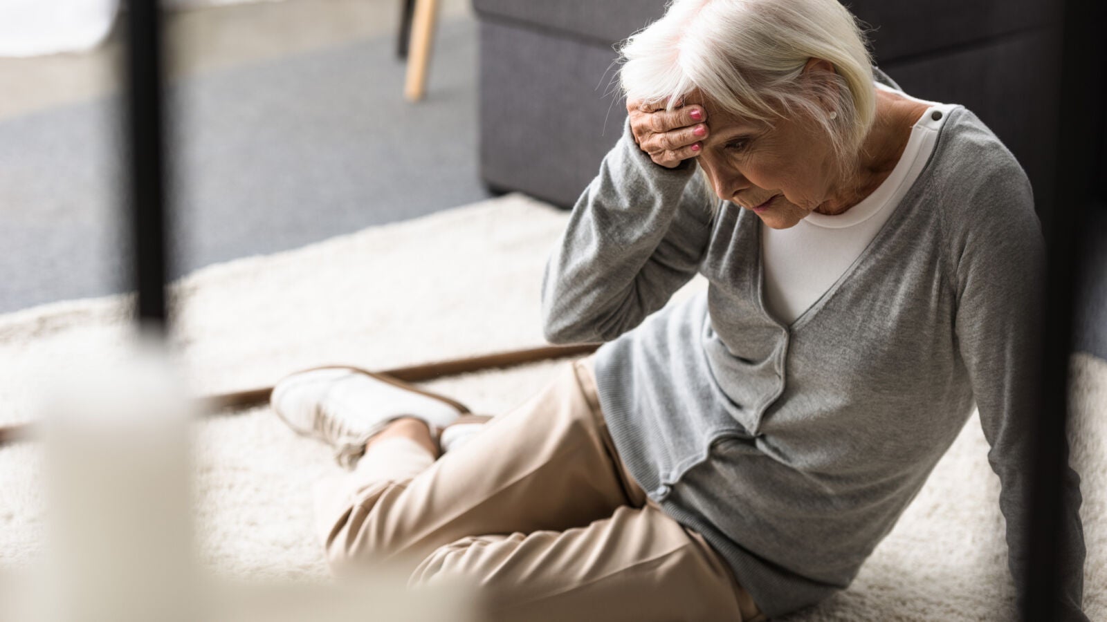 Según la INE las caídas mortales entre mayores superan a los suicidios en España como causa de muerte externa