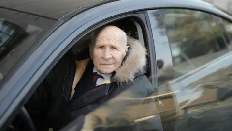 La DGT modifica la renovación del carnet de conducir para mayores de 65 años La DGT modifica la renovación del carnet de conducir para mayores de 65 años
