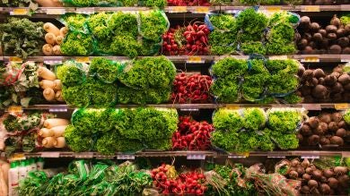 Los alimentos que más se encarecen en enero, mientras el aceite cae un 7%