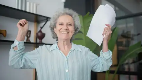 Las pensiones no contributivas incluyen un nuevo beneficio de 525 euros, esta es su fecha limite Las pensiones no contributivas incluyen un nuevo beneficio de 525 euros, esta es su fecha limite