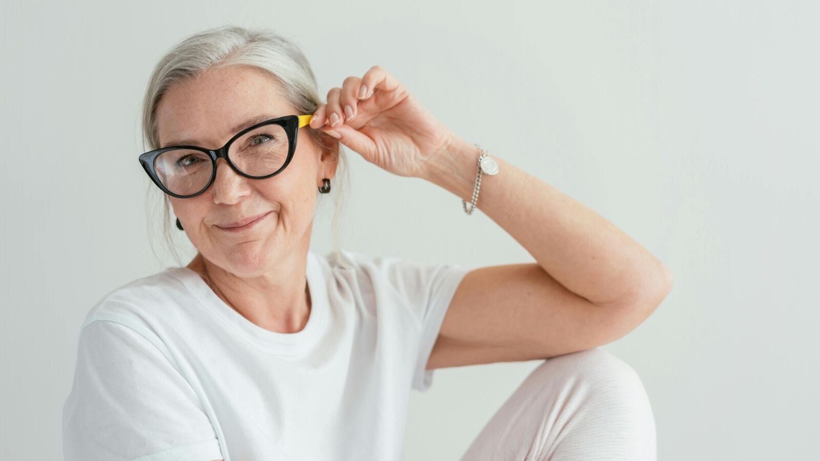 Ya se conoce la fecha en la que la Seguridad Social ofrecerá gafas y lentillas gratuitas
