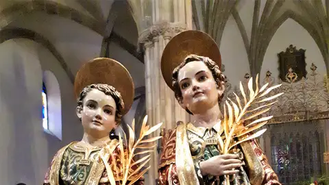 Más detalles Santos Niños Justo y Pastor en la Catedral Magistral de Alcalá de Henares (Comunidad de Madrid - España). Más detalles Santos Niños Justo y Pastor en la Catedral Magistral de Alcalá de Henares (Comunidad de Madrid - España).