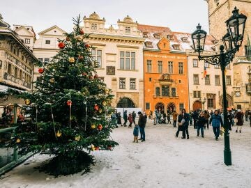 La Junta ampl&iacute;a el plazo de inscripci&oacute;n para los viajes navide&ntilde;os del Club de los 60
