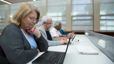 La importancia de la educación continua para personas mayores La importancia de la educación continua para personas mayores