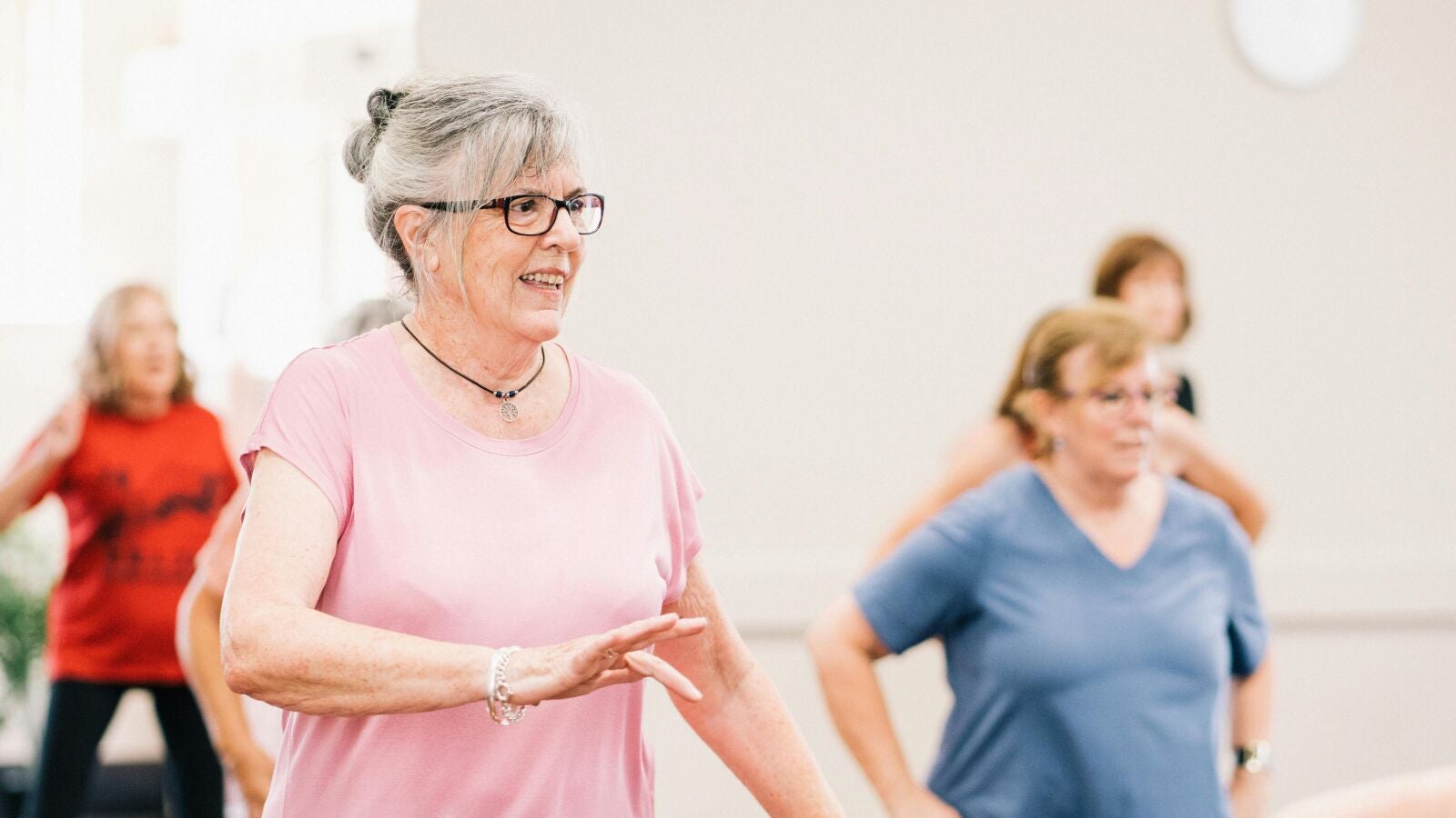 Ser físicamente activo de forma constante en la edad adulta se asocia con un riesgo de muerte hasta un 40% menor