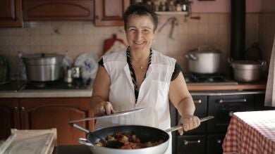 Así puedes pedir la pensión no contributiva: Una alternativa para amas de casa mayores de 65 años