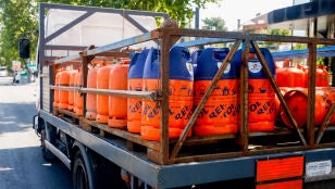Cami&oacute;n de bombonas de butano