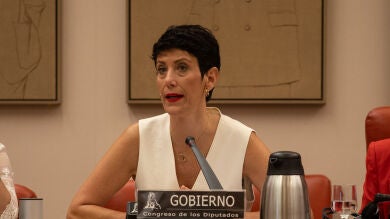 Elma Saiz defiende el último acuerdo en pensiones como una medida para combatir el edadismo en España