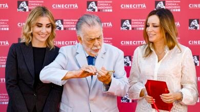 Francis Ford Coppola inaugura una calle con su nombre en los míticos estudios romanos de Cinecittà