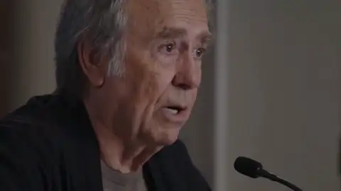 Serrat sigue tentado de volver a los escenarios pero "lo que no puede ser, no puede ser" Serrat sigue tentado de volver a los escenarios pero "lo que no puede ser, no puede ser"