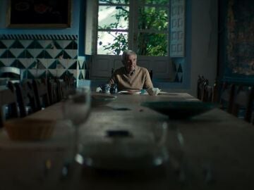 La emotiva canci&oacute;n que dedica este compositor a las personas mayores que sufren soledad no deseada