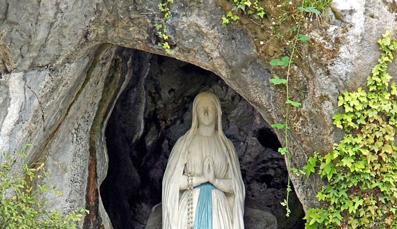 Nuestra Se&ntilde;ora de Lourdes