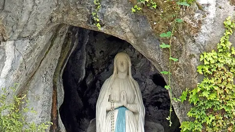 Nuestra Señora de Lourdes Nuestra Señora de Lourdes