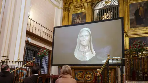 Presentación en la basílica de la Asunción de Alba de Tormes (Salamanca) del rostro original de Santa Teresa Presentación en la basílica de la Asunción de Alba de Tormes (Salamanca) del rostro original de Santa Teresa