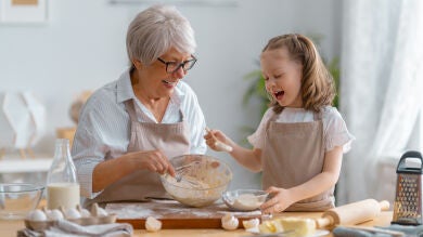  Cocina con tu abuelo, la interesante iniciativa que ha puesto en marcha Castellón