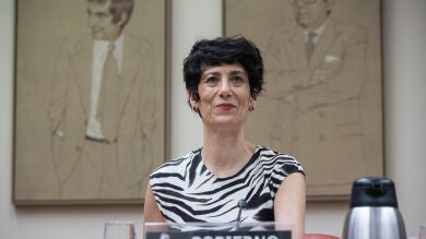 Elma Saiz evita polemizar con la AIReF por sus críticas a las pensiones: 