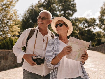 Personas mayores de viaje