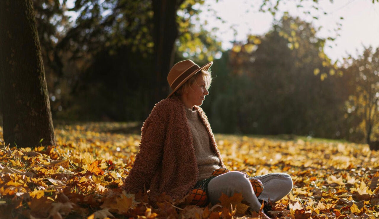 Mujer mayor en oto&ntilde;o