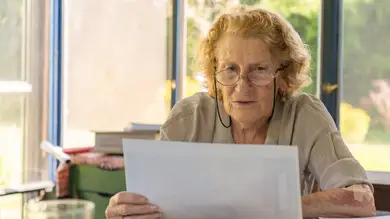 Mensajes en papel: Así es la impresora inteligente que une a las personas mayores Mensajes en papel: Así es la impresora inteligente que une a las personas mayores