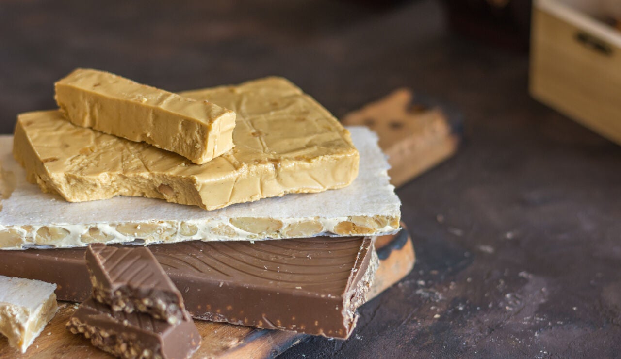Turr&oacute;n duro, blando y de chocolate