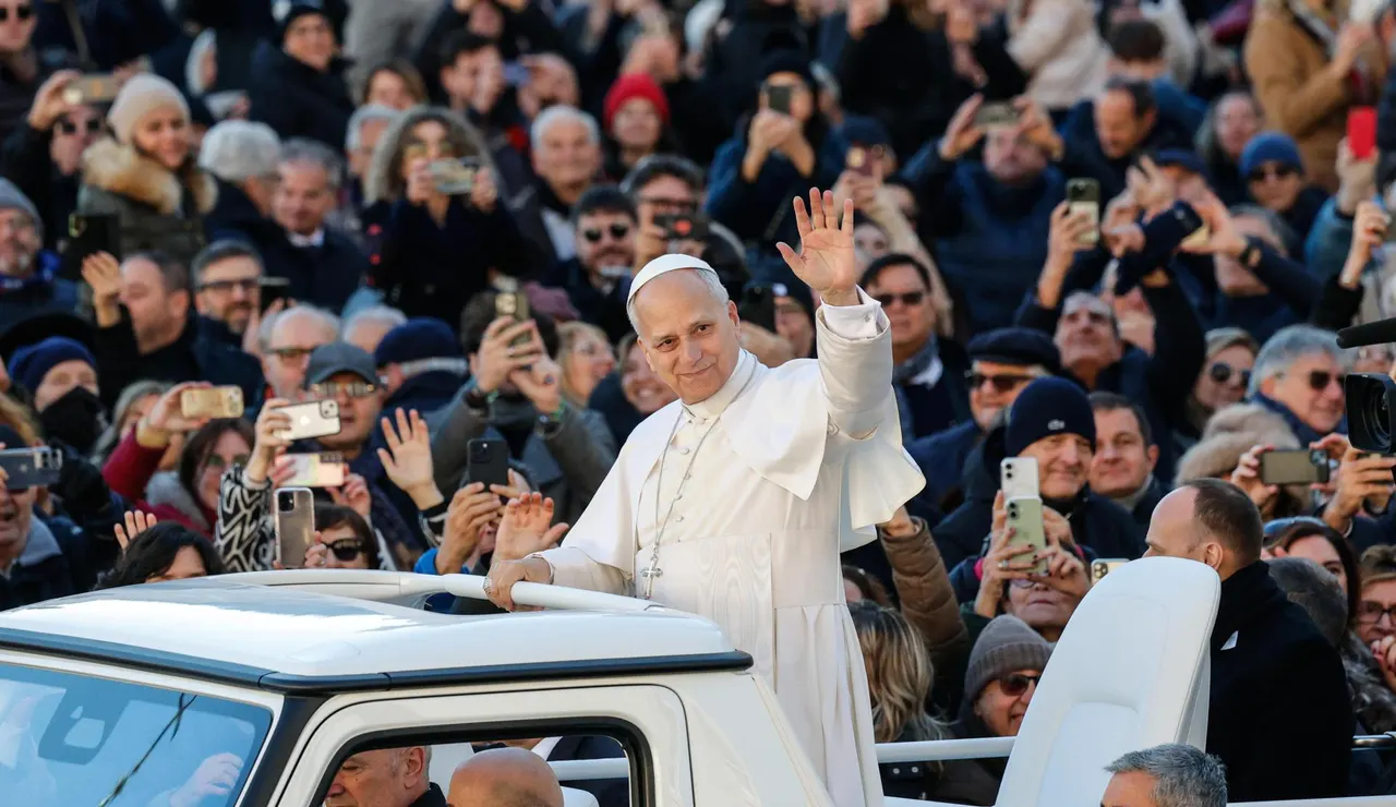El papa León XIV en el Vaticano