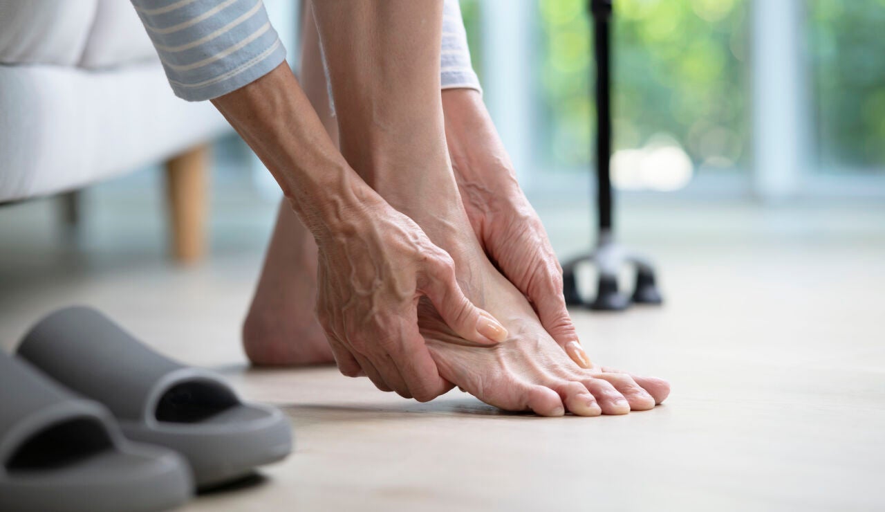 Pie de persona mayor